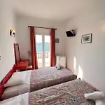 Asterias - Seafront 2* パロス島