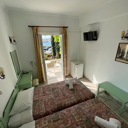 Hotel Asterias 2*
