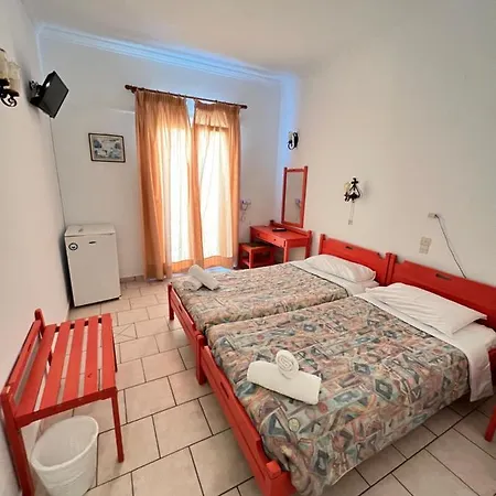 Asterias Hotel 2*