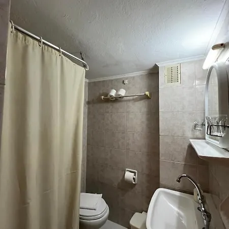 Asterias - Seafront Hotel 2*