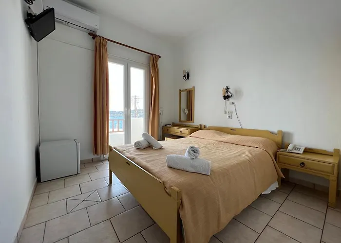 Asterias - Seafront Hotel