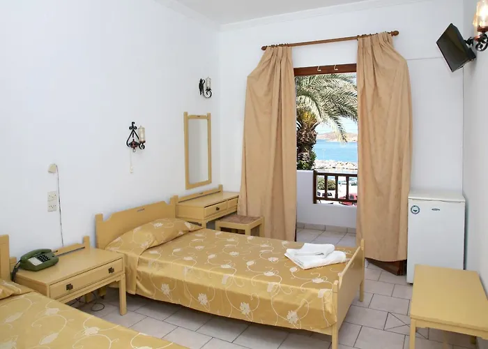 Asterias - Seafront Hotel 2*